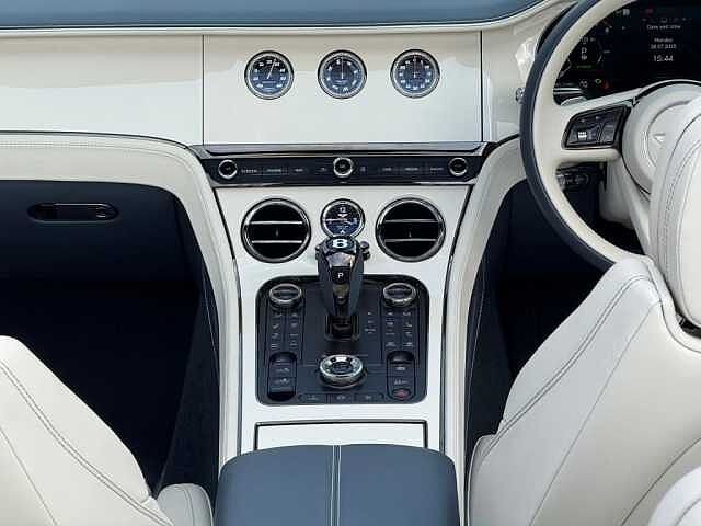 7:Bentley Continental GT Convertible Speed First Edition V8 Hybrid, Convertible, Thunder, Bentley Hampshire